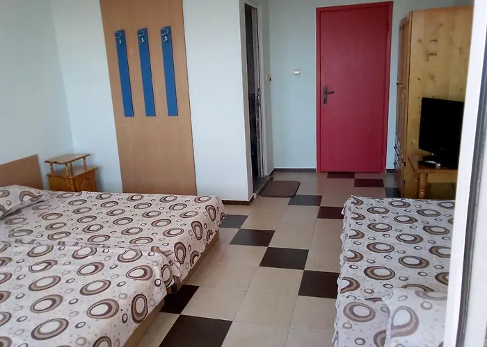 семеен бостън Ravda