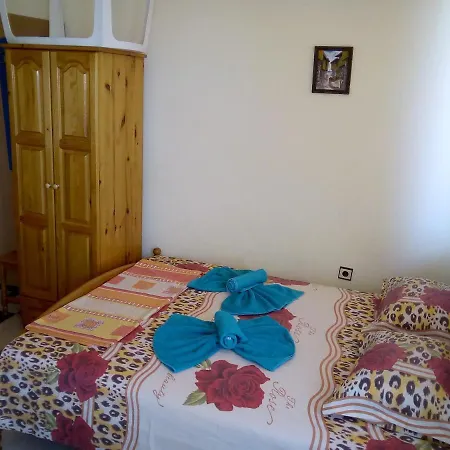 семеен бостън 2*