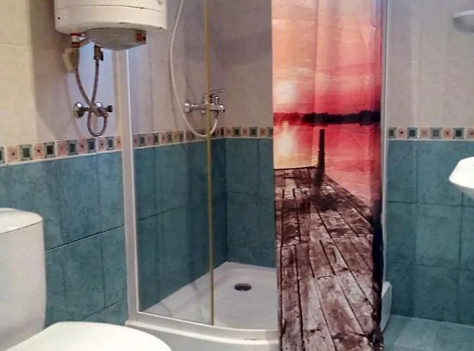 семеен бостън فندق 2*